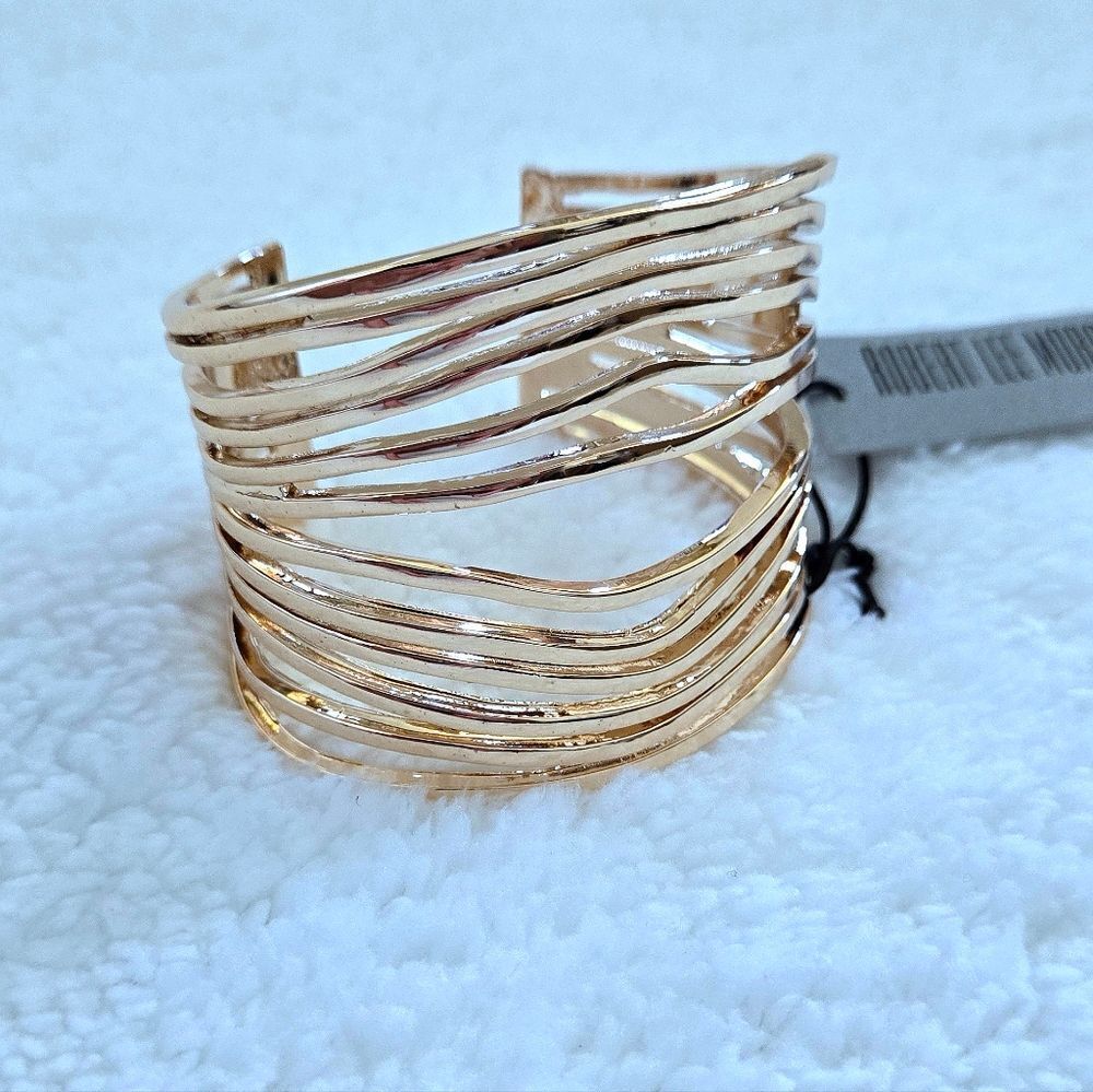 Robert Lee Morris Layered Gold💛 Wire Cuff Bracelet